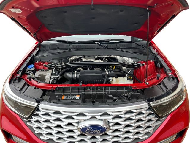 Certified 2020 Ford Explorer Platinum w/ Premium Technology Package AWD/4WD image 16