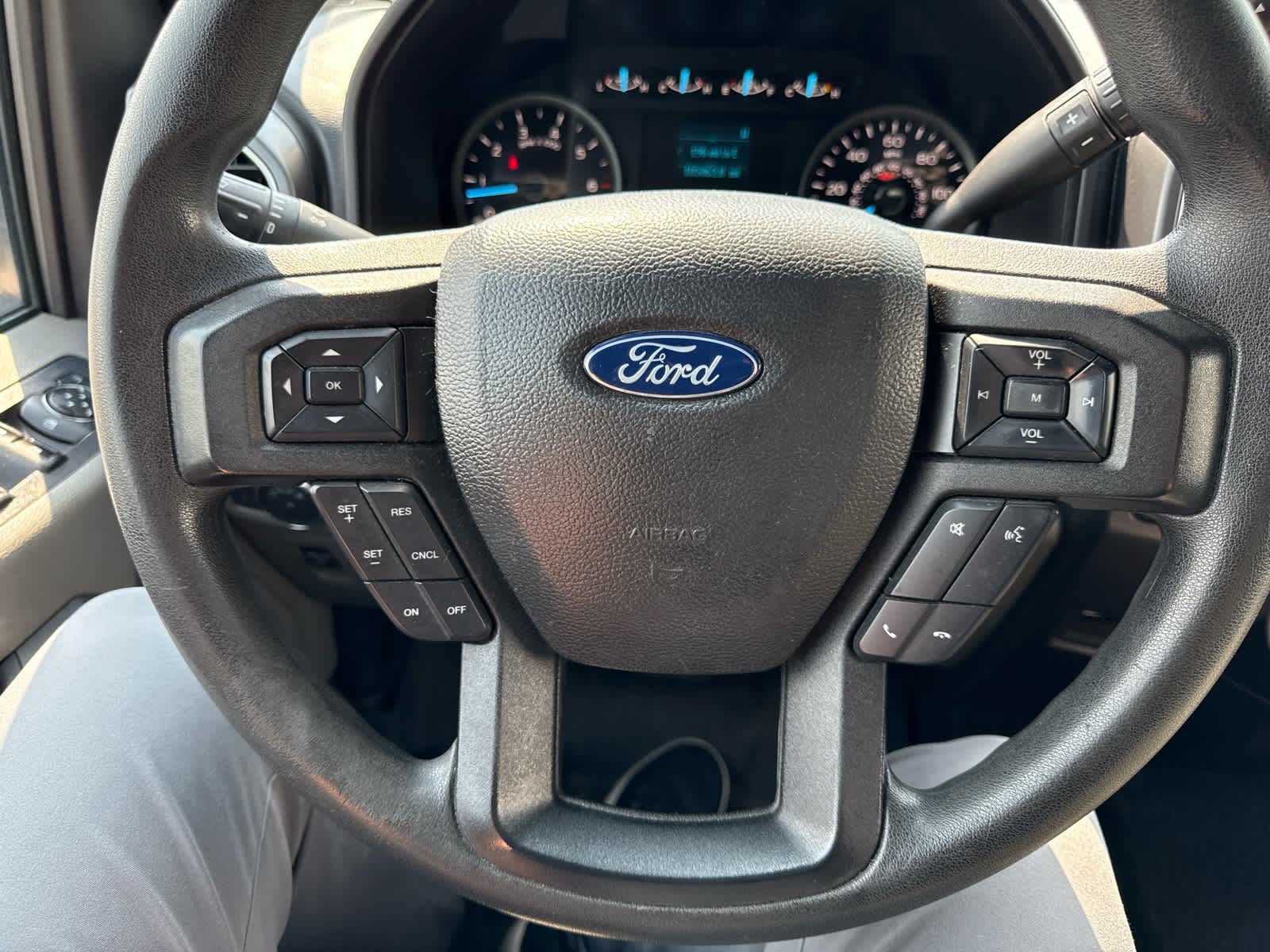 Certified 2018 Ford F150 XLT AWD/4WD image 11