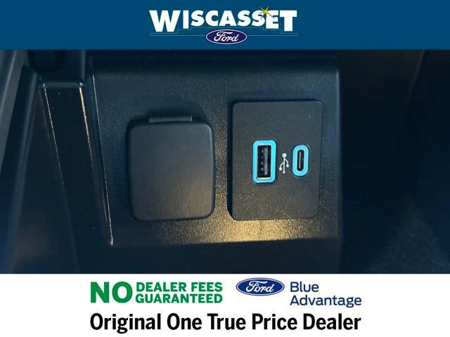 Certified 2022 Ford Explorer XLT w/ Equipment Group 202A image 21