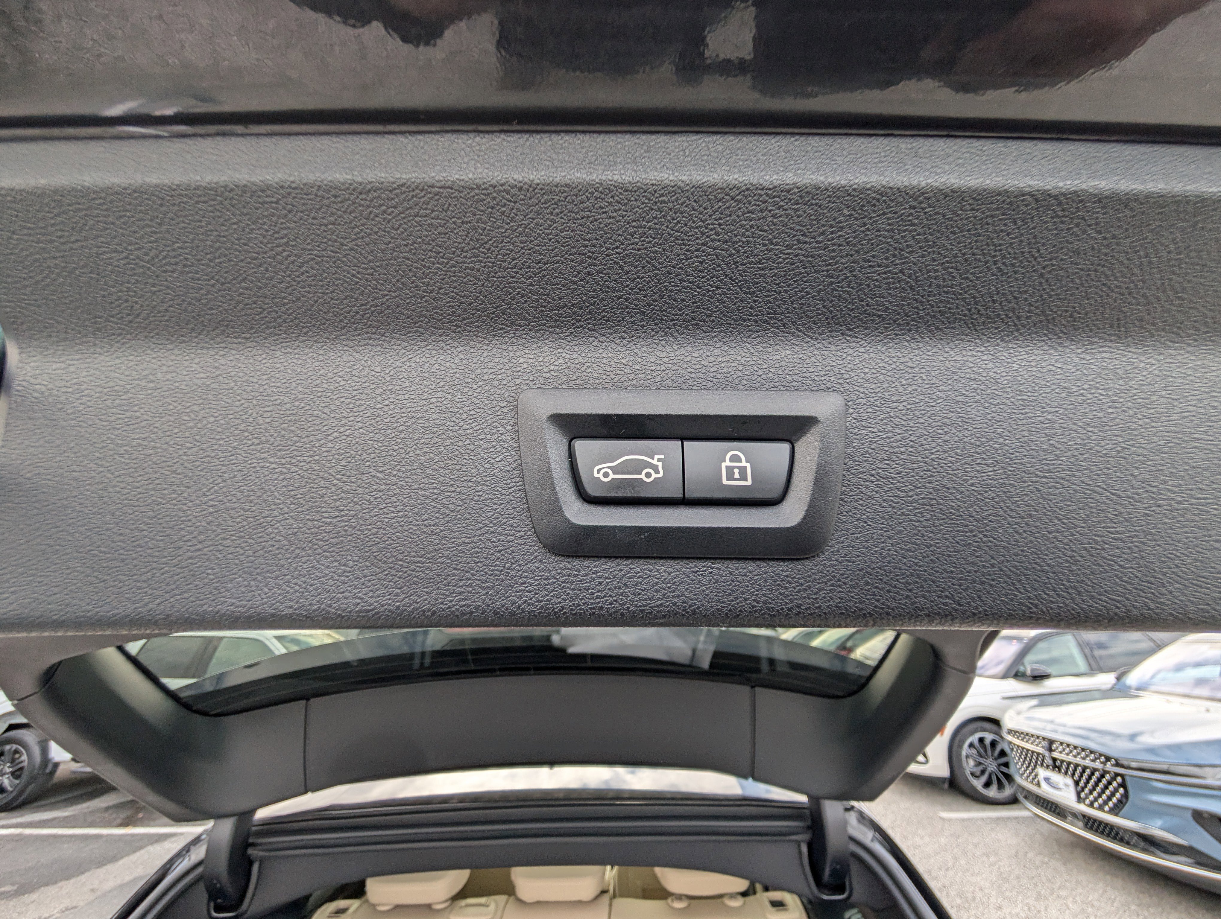 Used 2021 BMW X3 xDrive30i w/ Premium Package image 15