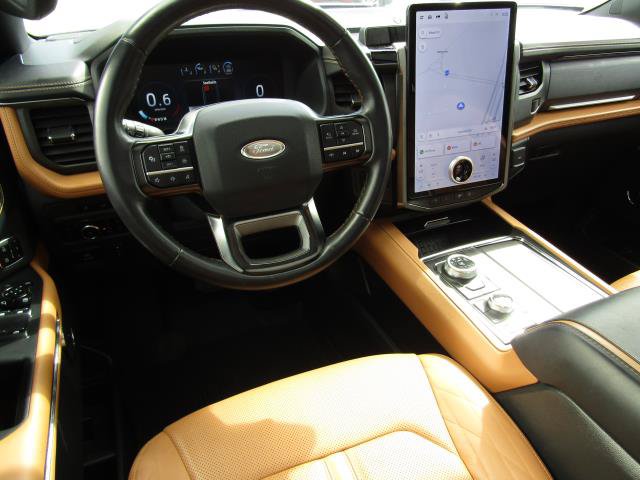Certified 2023 Ford Expedition Max Platinum AWD/4WD image 2