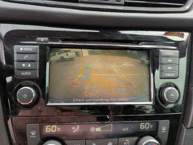 Used 2020 Nissan Rogue SV FWD image 33