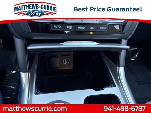 Certified 2020 Ford Explorer XLT w/ Equipment Group 202A image 22