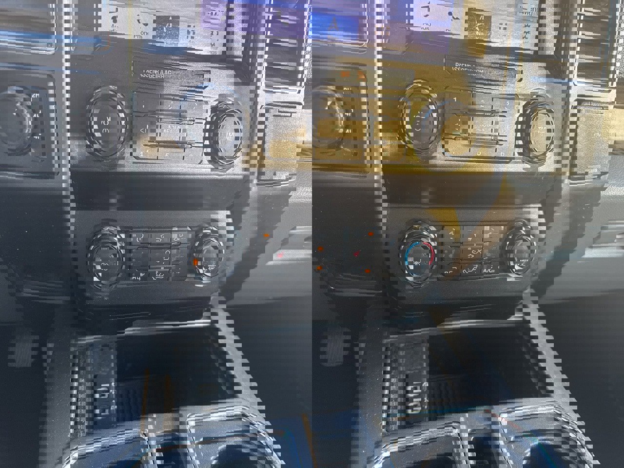 Certified 2019 Ford F150 XLT w/ Equipment Group 302A Luxury image 16