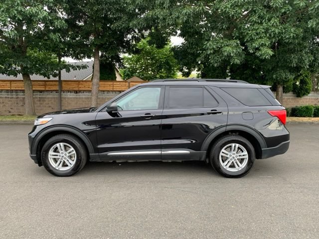 Certified 2024 Ford Explorer XLT w/ Equipment Group 202A AWD/4WD video 2
