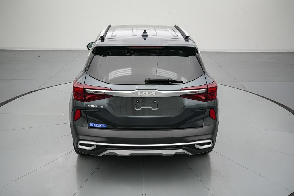 Used 2023 Kia Seltos EX AWD/4WD image 5