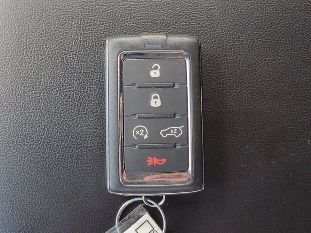 Used 2022 Jeep Grand Cherokee L Limited AWD/4WD image 34