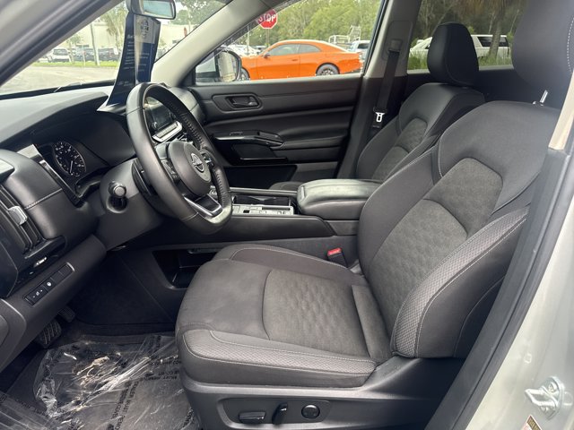 Used 2024 Nissan Pathfinder SV w/ Cargo Package FWD image 14
