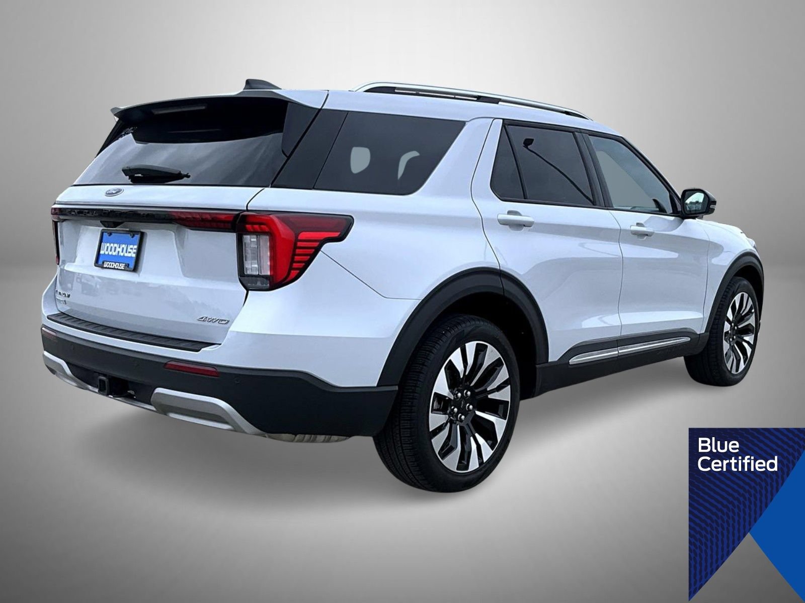 Certified 2025 Ford Explorer Platinum w/ LUX Leather Package AWD/4WD image 5