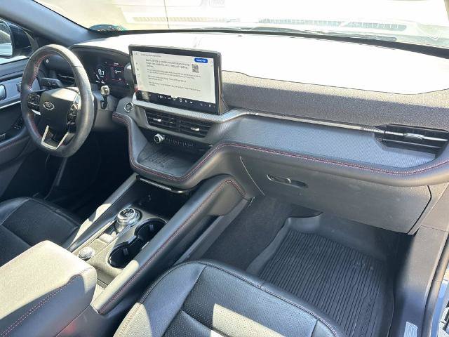 Certified 2025 Ford Explorer ST-Line w/ Premium Package RWD image 13