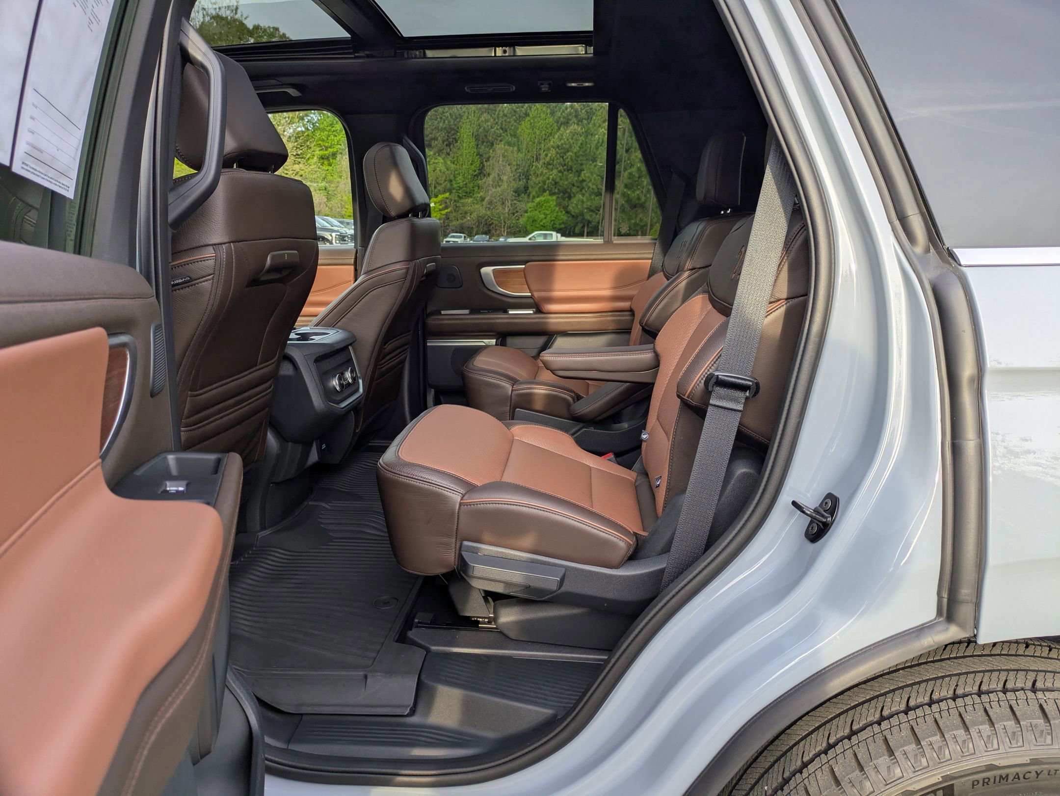 Certified 2025 Ford Expedition King Ranch image 27