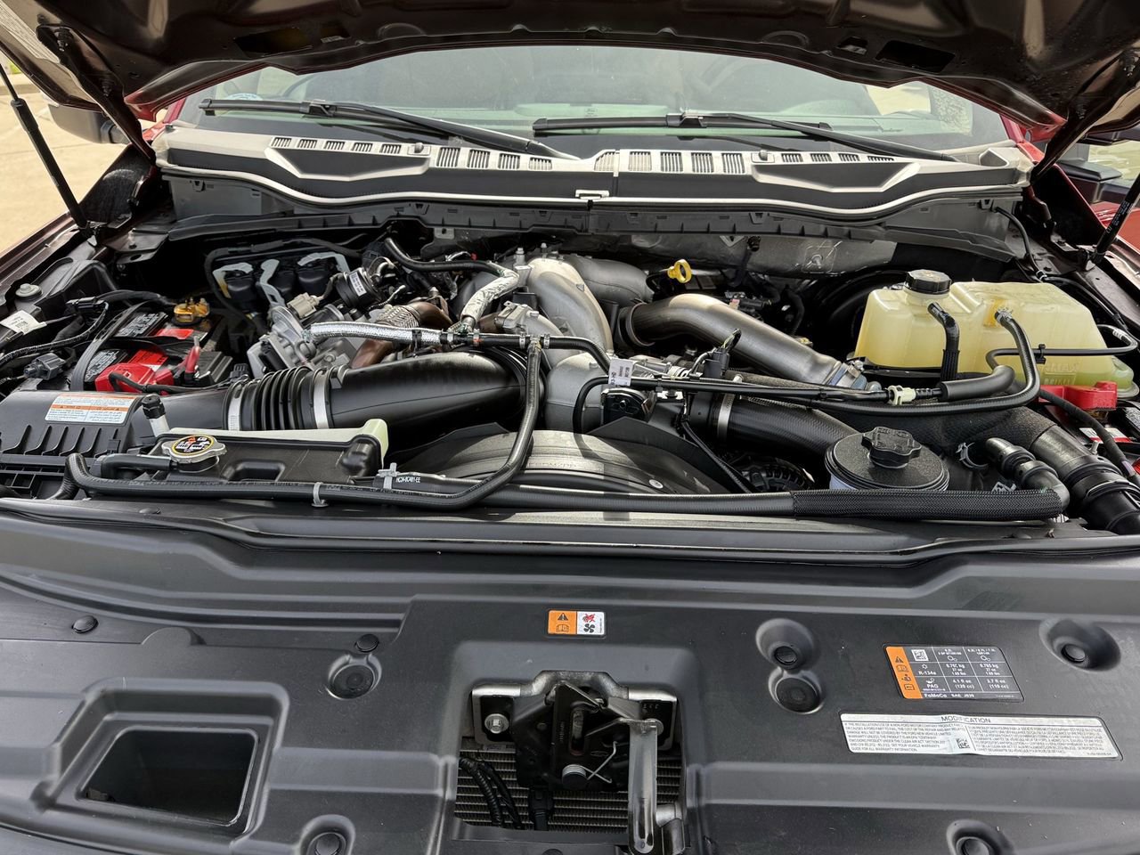 Certified 2022 Ford F250 Lariat w/ Lariat Value Package image 27