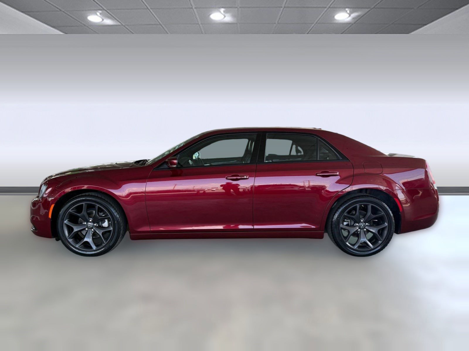 Used 2023 Chrysler 300 S image 2