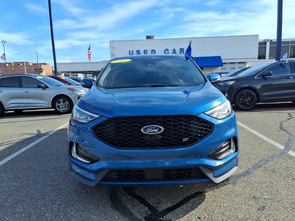 Certified 2020 Ford Edge ST w/ Equipment Group 401A AWD/4WD image 3