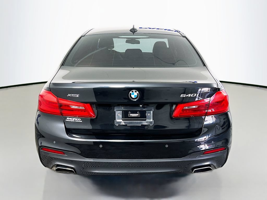 Used 2017 BMW 540i xDrive AWD/4WD image 8