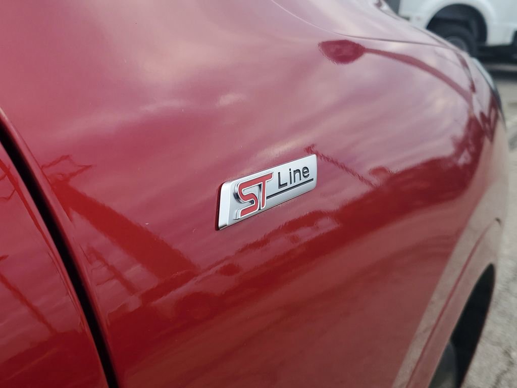 Certified 2023 Ford Escape ST-Line Select w/ Tech Pack #1 image 7
