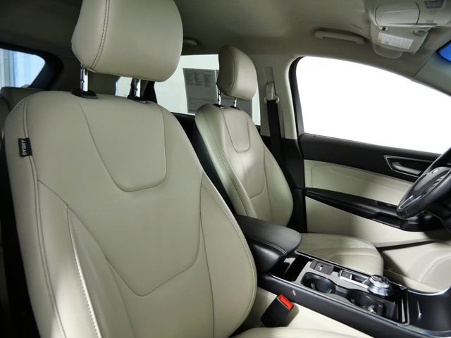 Certified 2019 Ford Edge Titanium w/ Cold Weather Package image 12
