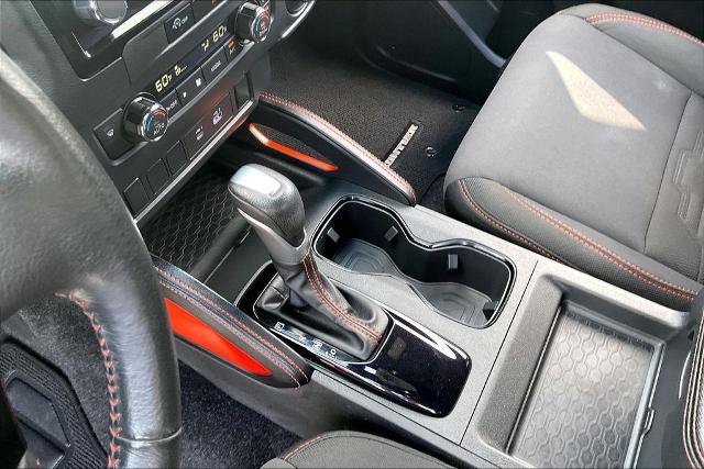 Used 2024 Nissan Frontier Pro-X RWD image 17