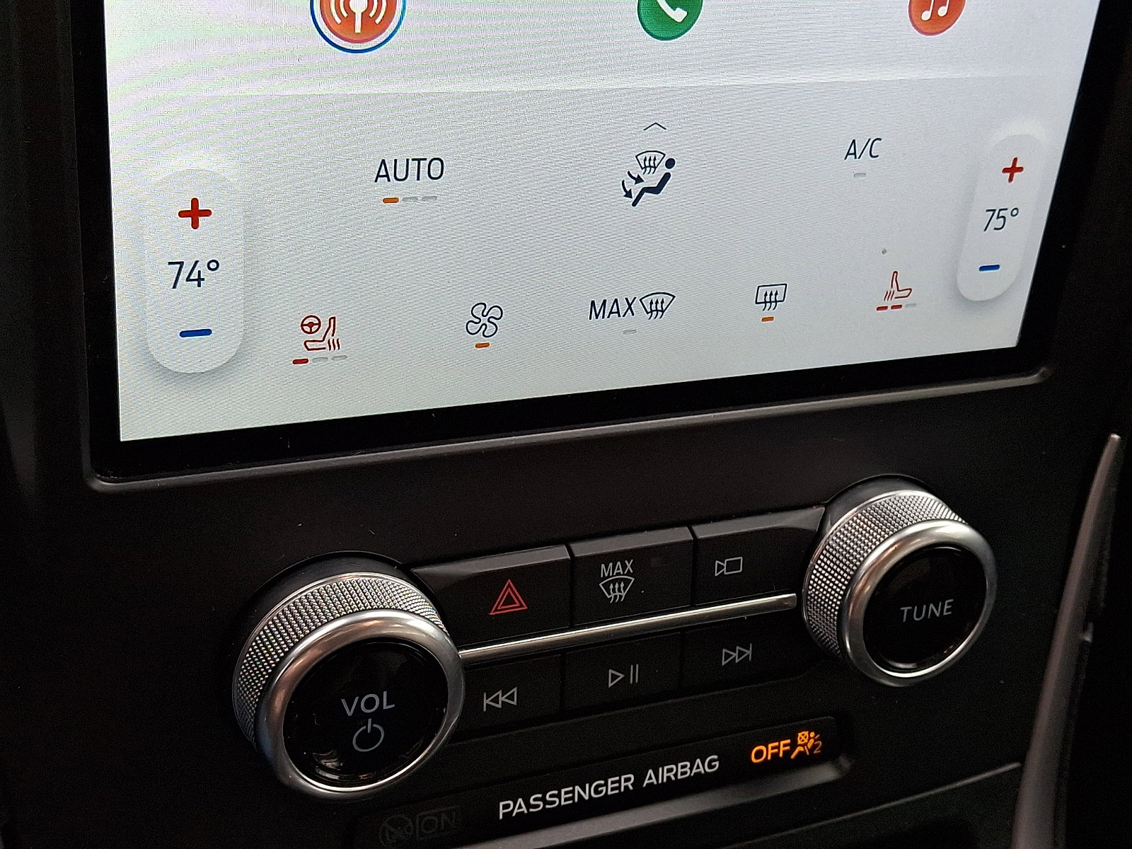 Certified 2022 Ford Edge ST-Line image 16