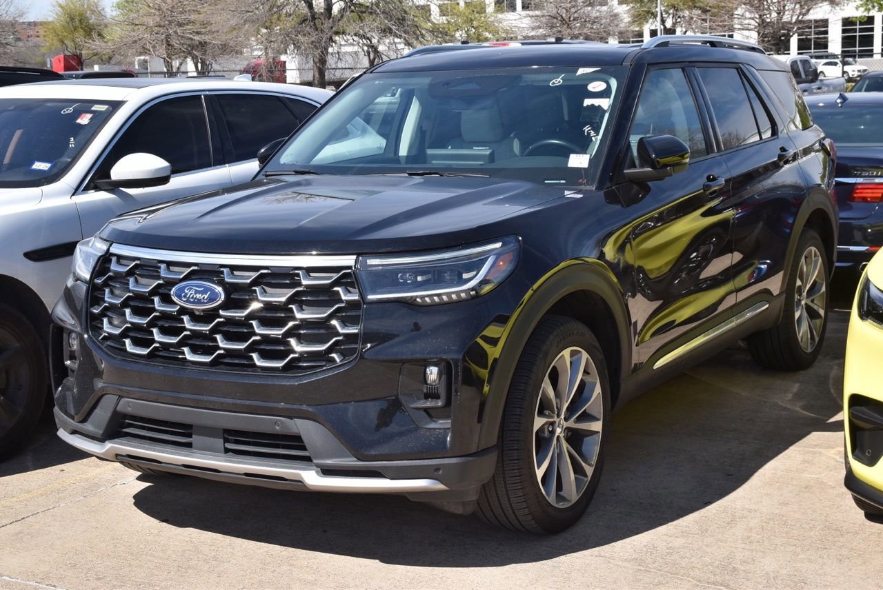 Certified 2025 Ford Explorer Platinum w/ Ultimate Package image 2