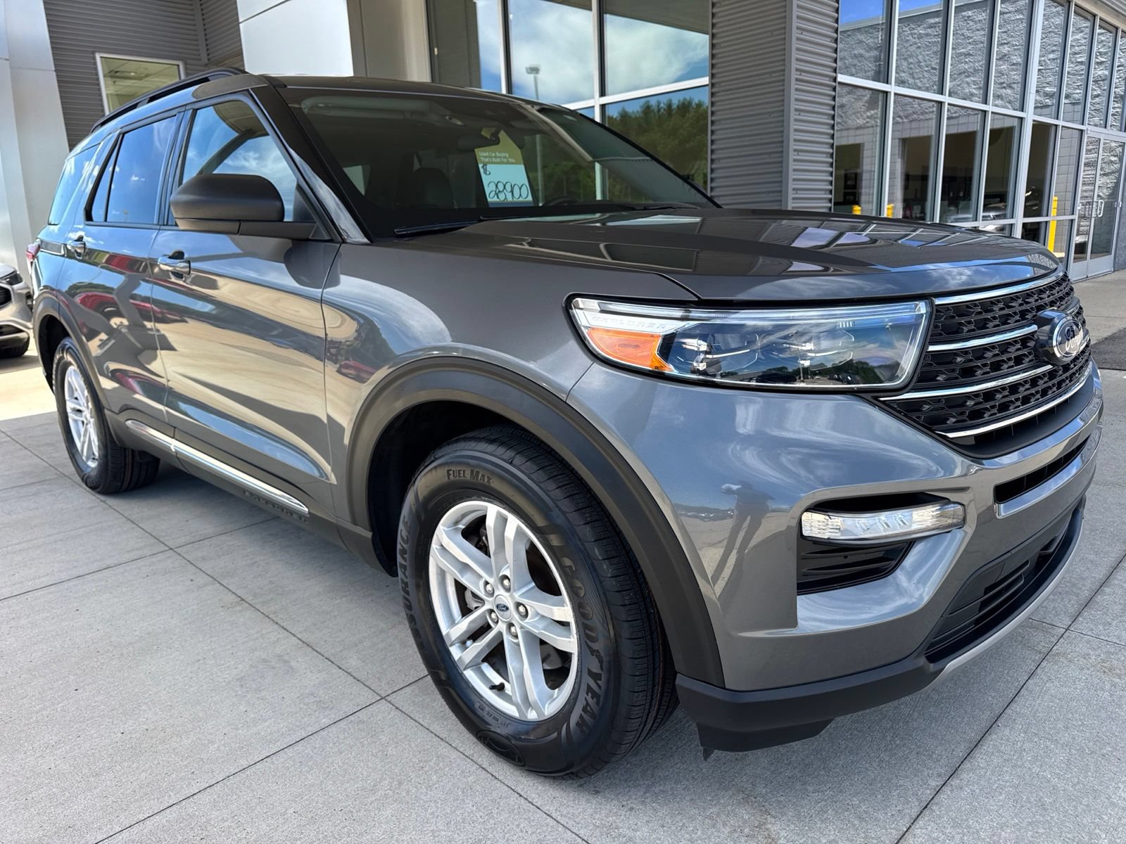 Certified 2023 Ford Explorer XLT w/ Equipment Group 202A AWD/4WD image 10