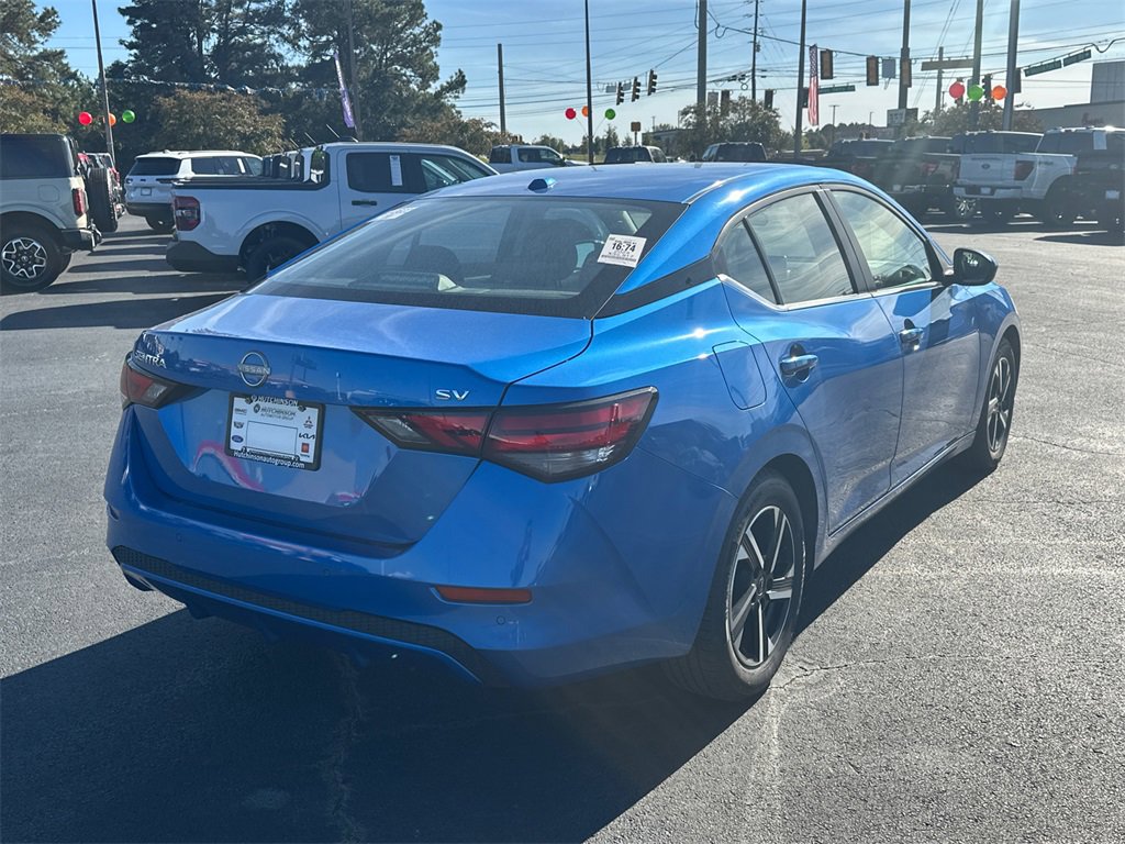 Used 2024 Nissan Sentra SV image 3