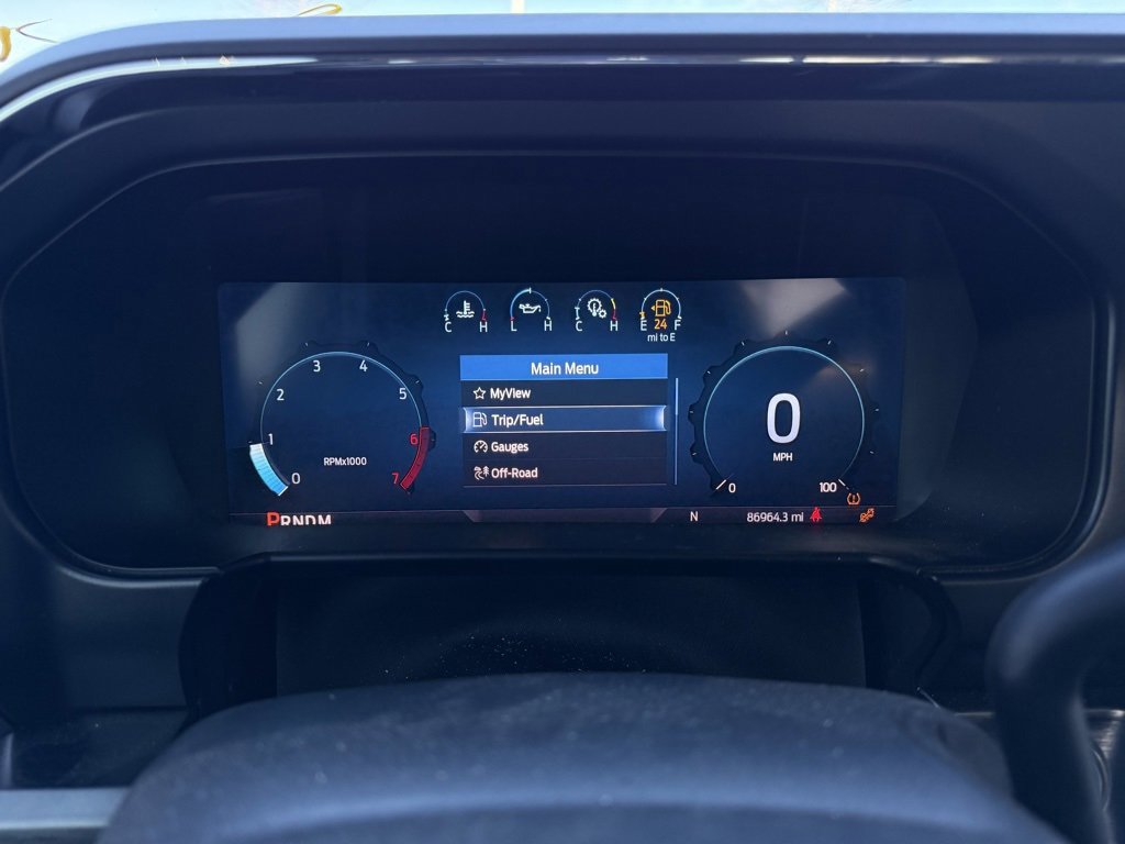 Certified 2023 Ford F250 Lariat w/ Black Appearance Package image 15