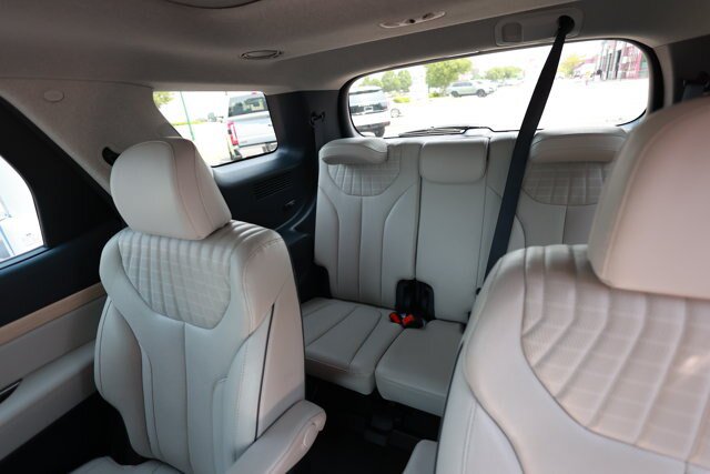 Used 2023 Hyundai Palisade Limited AWD/4WD image 10