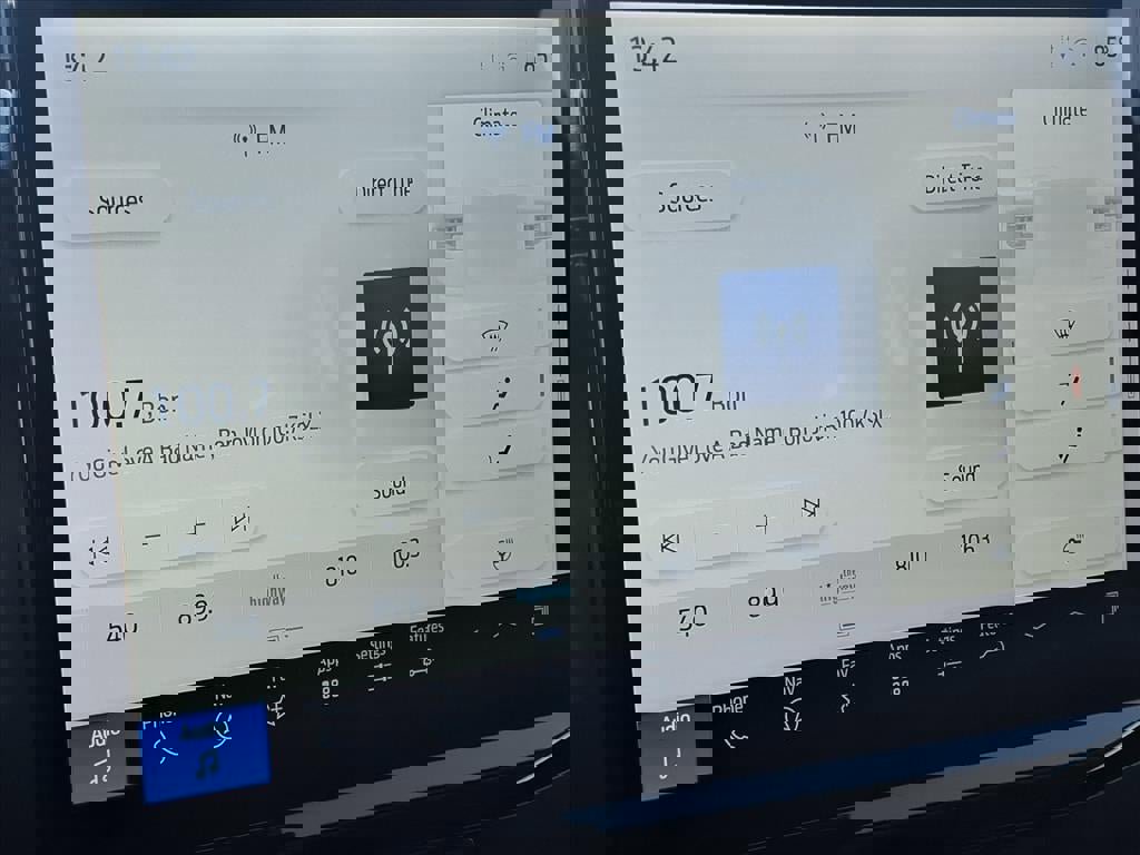 Certified 2024 Ford Expedition Max XLT image 24