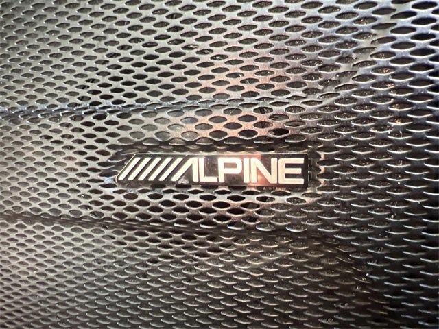 Used 2018 Jeep Wrangler Unlimited Sahara image 13