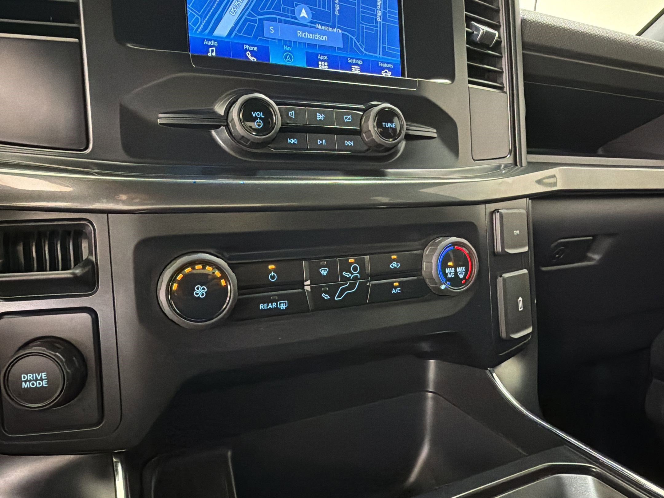 Certified 2023 Ford F150 XL w/ STX Appearance Package RWD image 18