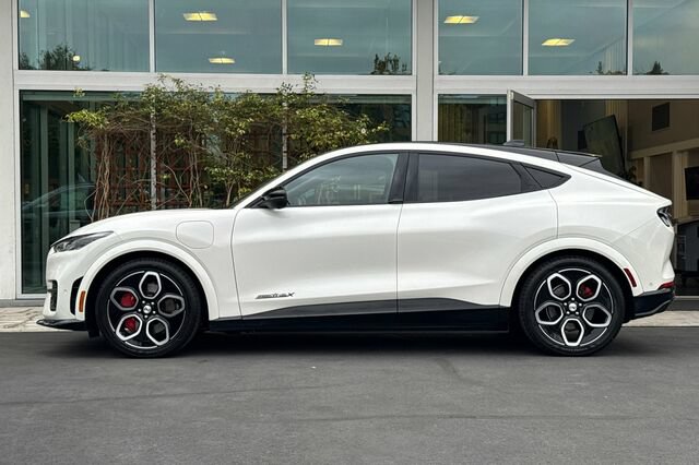 Certified 2022 Ford Mustang Mach-E GT AWD/4WD image 7