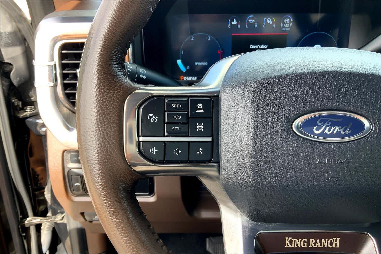 Certified 2024 Ford F350 King Ranch w/ FX4 Off-Road Package AWD/4WD image 24