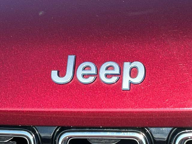 Used 2024 Jeep Grand Cherokee Limited 4xe AWD/4WD image 25