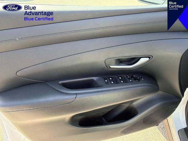 Used 2025 Hyundai Tucson SE FWD image 14