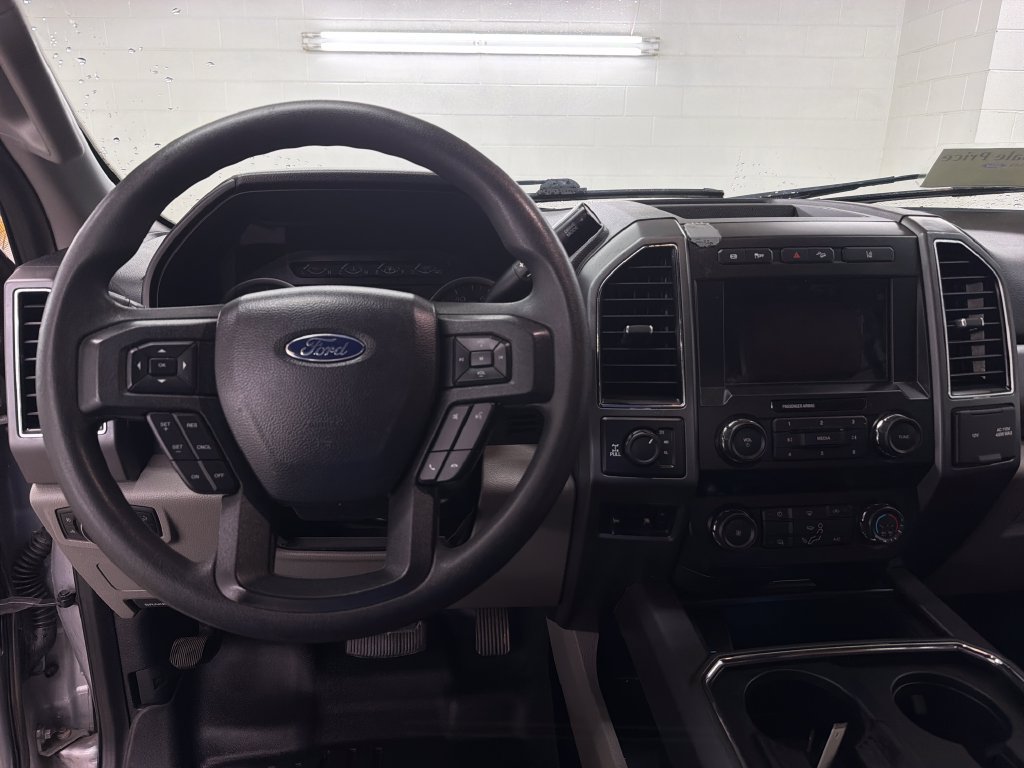 Certified 2020 Ford F250 XLT w/ XLT Value Package AWD/4WD image 9