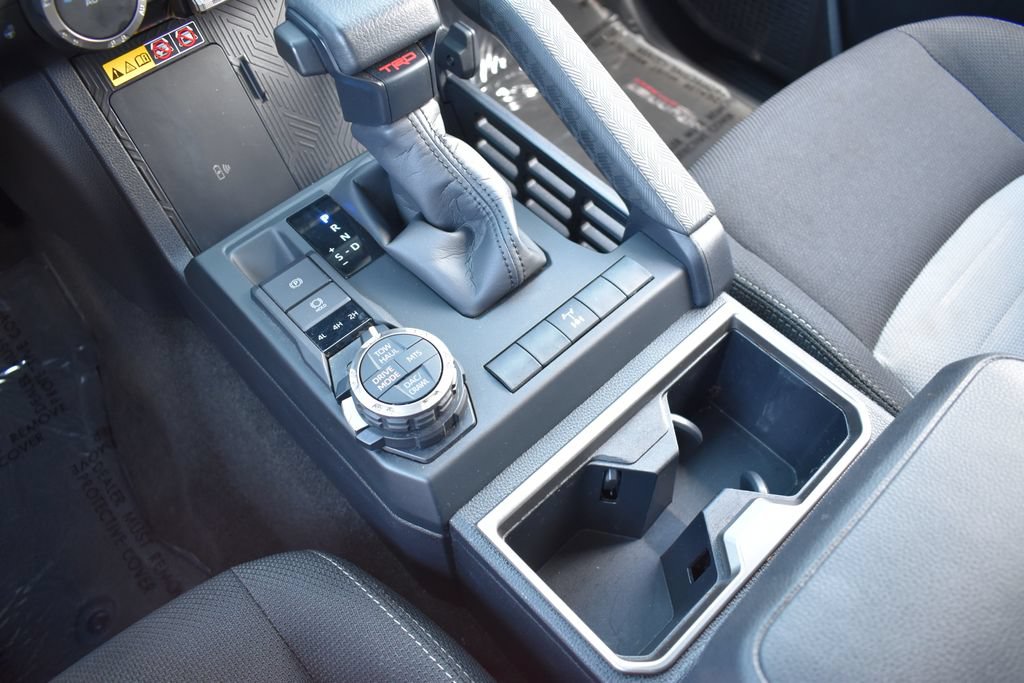 Used 2025 Toyota 4Runner TRD Off-Road AWD/4WD image 21