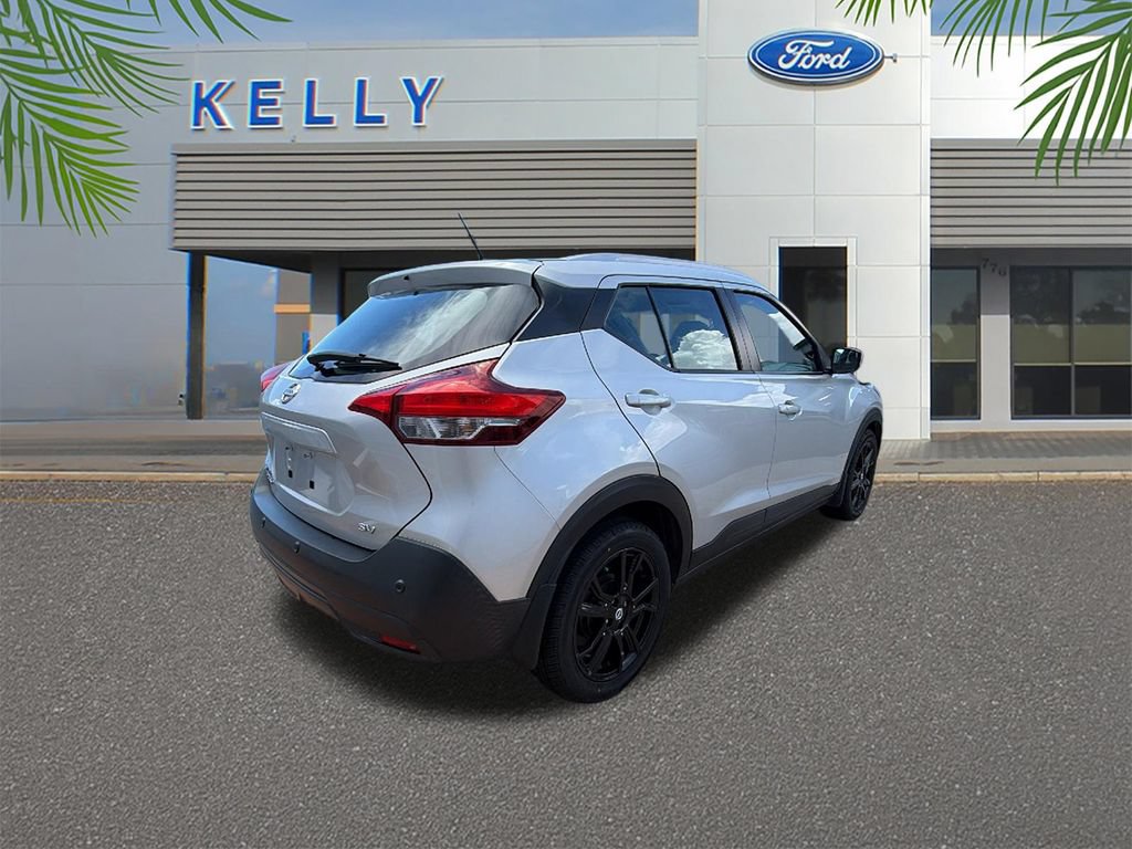 Used 2020 Nissan Kicks SV FWD image 5