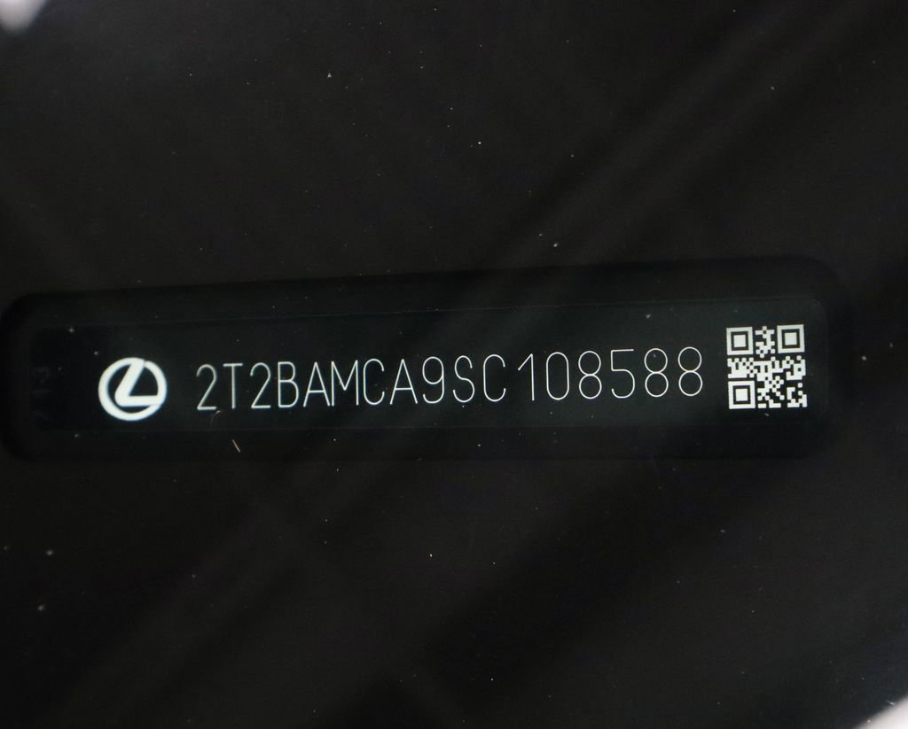 Used 2025 Lexus RX 350 AWD w/ Convenience Package image 34