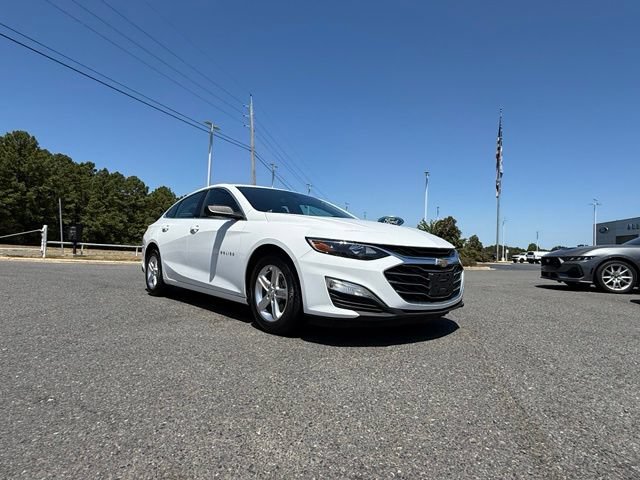 Used 2020 Chevrolet Malibu LS FWD image 9