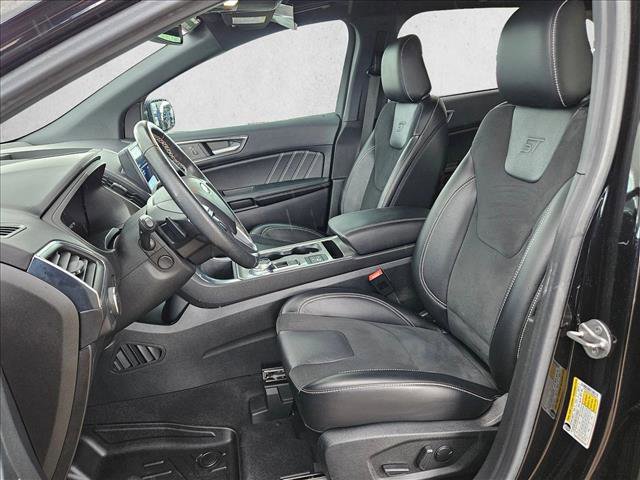 Certified 2022 Ford Edge ST w/ Equipment Group 401A AWD/4WD image 19