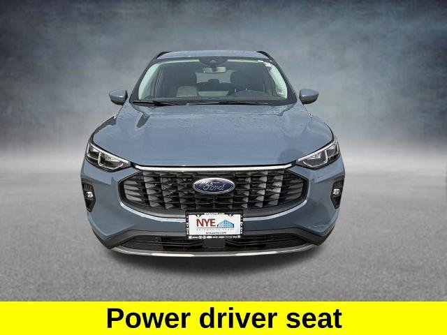 Certified 2025 Ford Escape Platinum AWD/4WD image 9