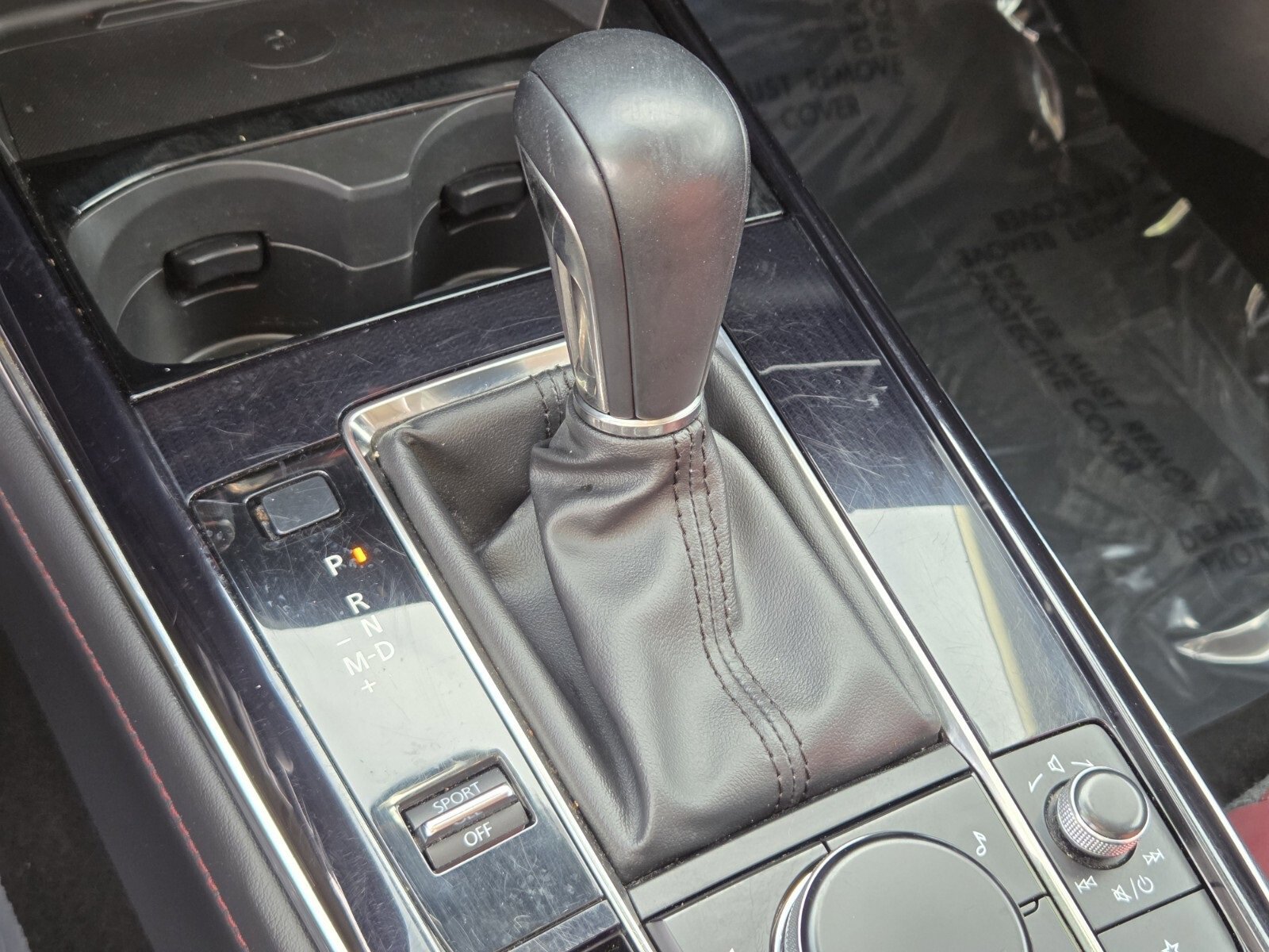 Used 2024 MAZDA CX-30 AWD 2.5 S w/ Preferred Package image 24