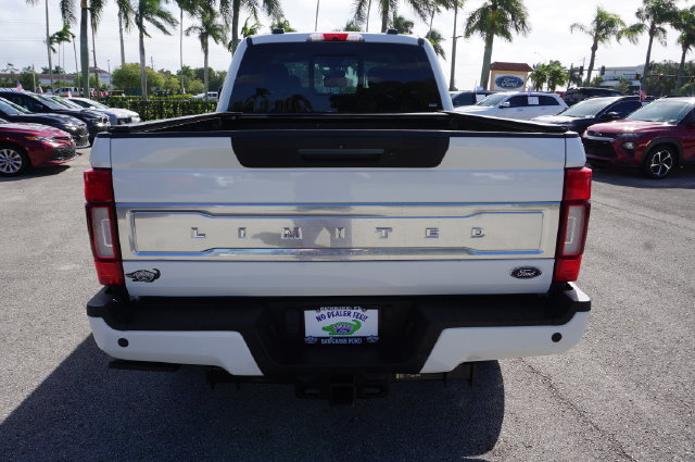 Certified 2022 Ford F350 Limited w/ FX4 Off-Road Package AWD/4WD image 52