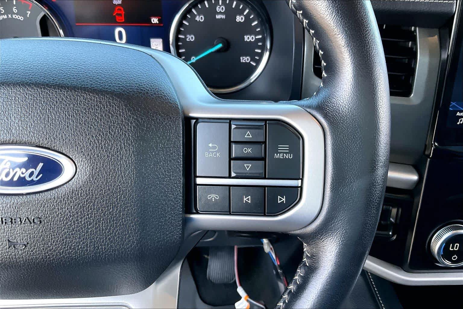 Certified 2024 Ford Expedition XLT RWD image 21