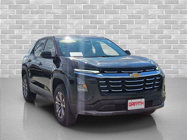 Used 2026 Chevrolet Equinox LT FWD image 3