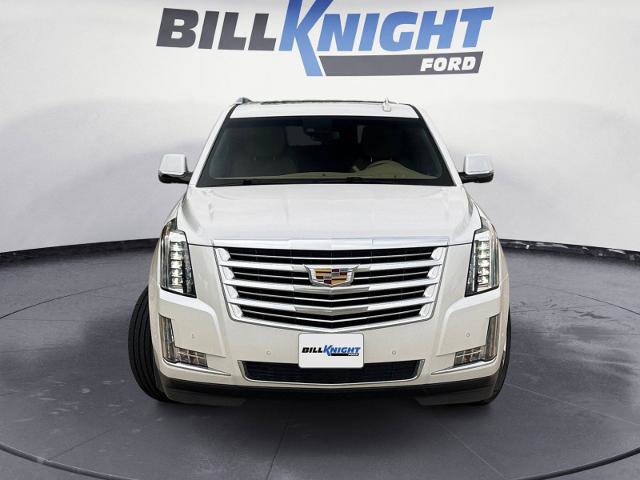 Used 2018 Cadillac Escalade Platinum AWD/4WD image 8