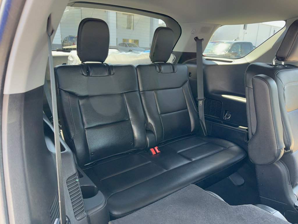 Certified 2023 Ford Explorer Limited w/ Limited Technology Package image 16