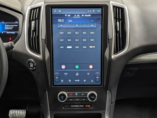 Certified 2024 Ford Edge Titanium AWD/4WD image 5