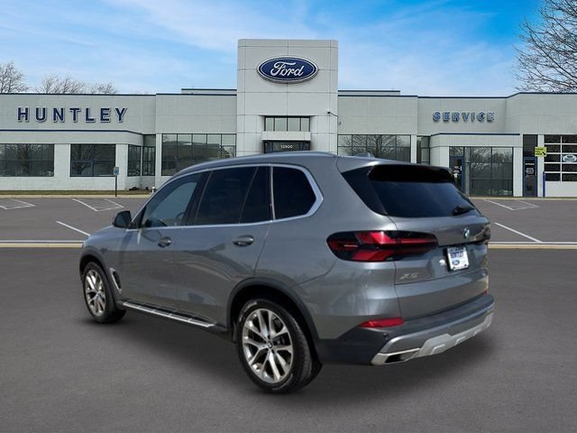 Used 2024 BMW X5 xDrive40i AWD/4WD image 5